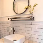 Charming 1br With Terrace Praca Flores | By Airnest Apartament Lizbona