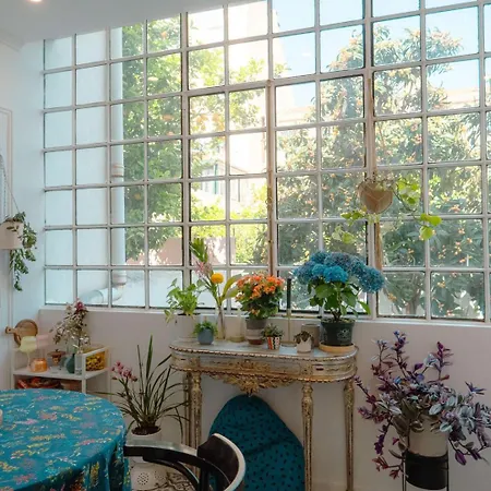 Charming 1br With Terrace Praca Flores | By Airnest Лиссабон