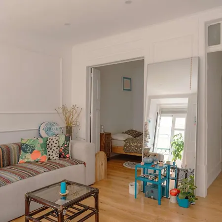 Apartament Charming 1br With Terrace Praca Flores | By Airnest *